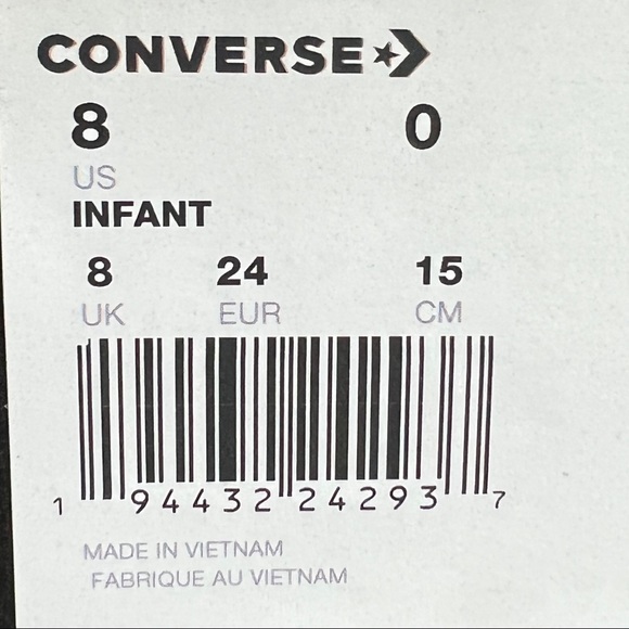 NWT Convers Chuck Taylor All Star 2V OX Toddler Boys - Picture 8 of 8